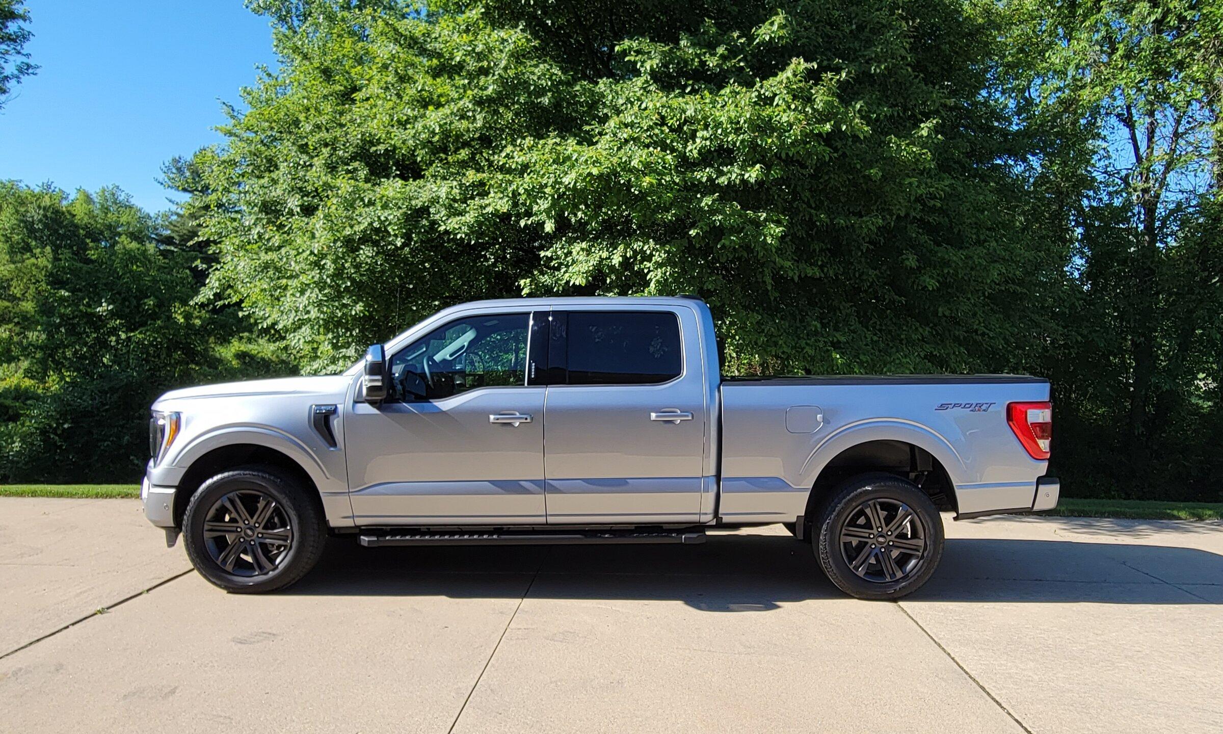 Ford F-150 It's new truck day.  2022 Lariat Sport 502A, 157, Iconic Silver 20220608_090715