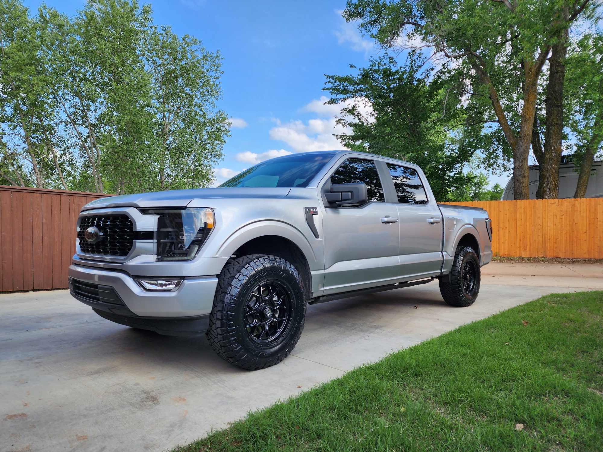 Ford F-150 New shoes - Fuel Tech w/Nitto Recons 295/55/20 20230517_181306_resized