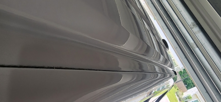 Ford F-150 2021 Peeling Paint Roof (My DIY Self Repair) Screenshot_20240428_205835_Photos