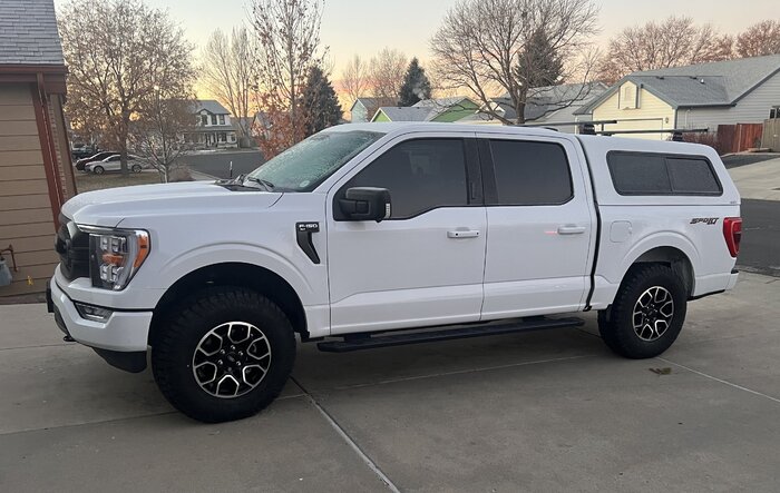 2023 F150 leveled on 285/75r18